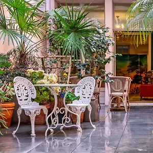 Hotel Du Danube Saint Germain, Paris