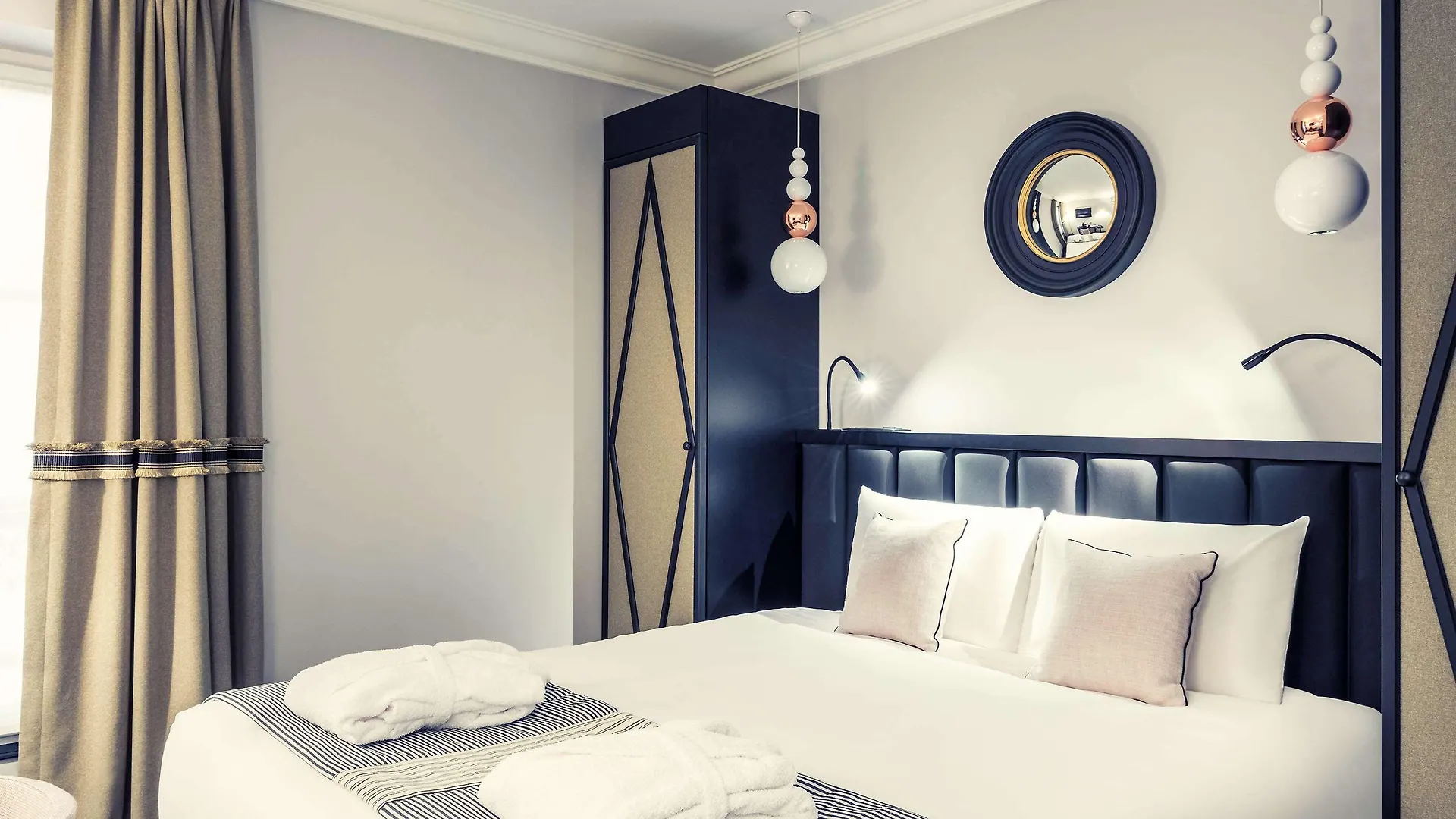 Hotel Mercure Paris Arc De Triomphe Wagram
