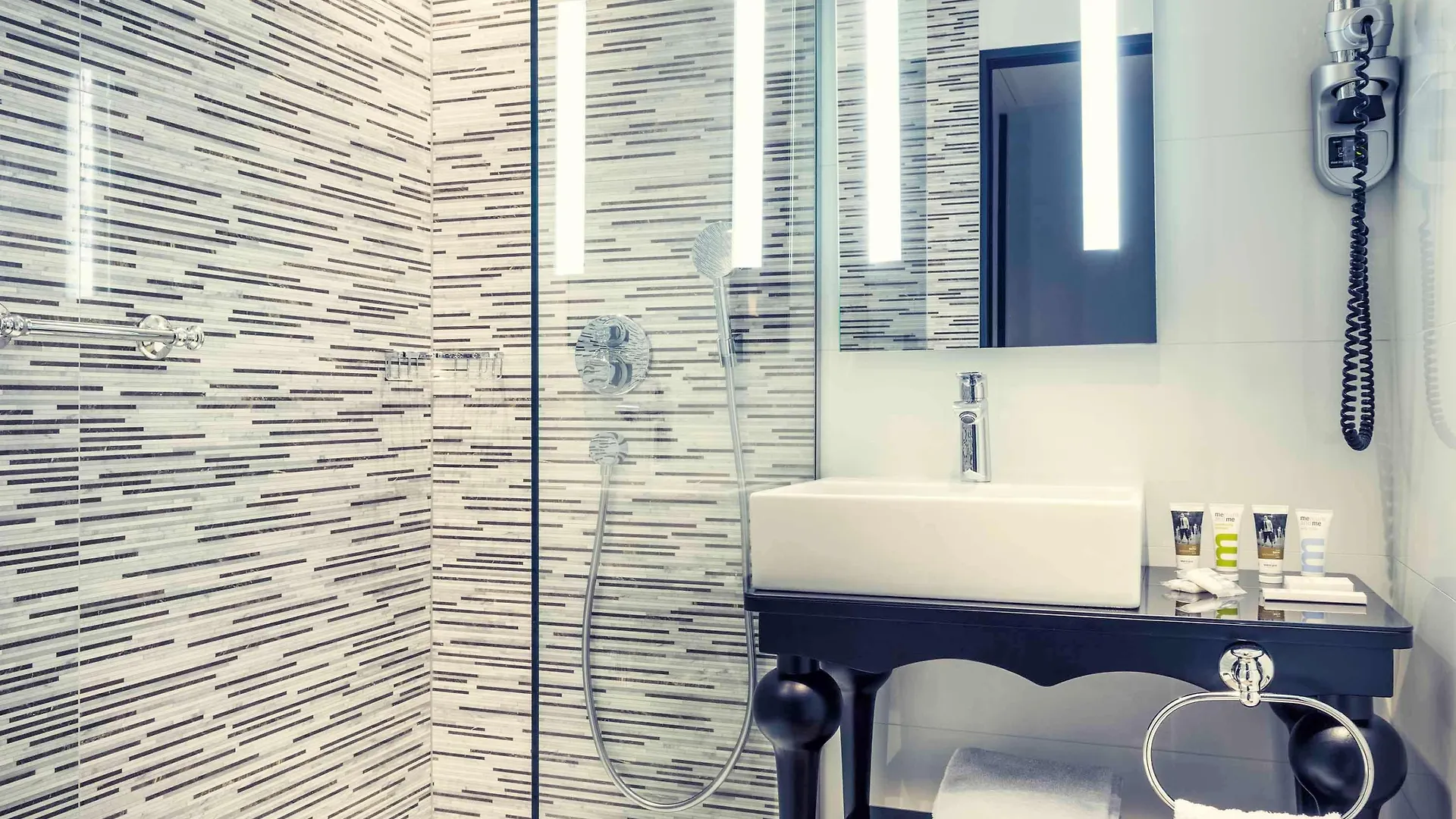 **** Otel Mercure Paris Arc De Triomphe Wagram Fransa