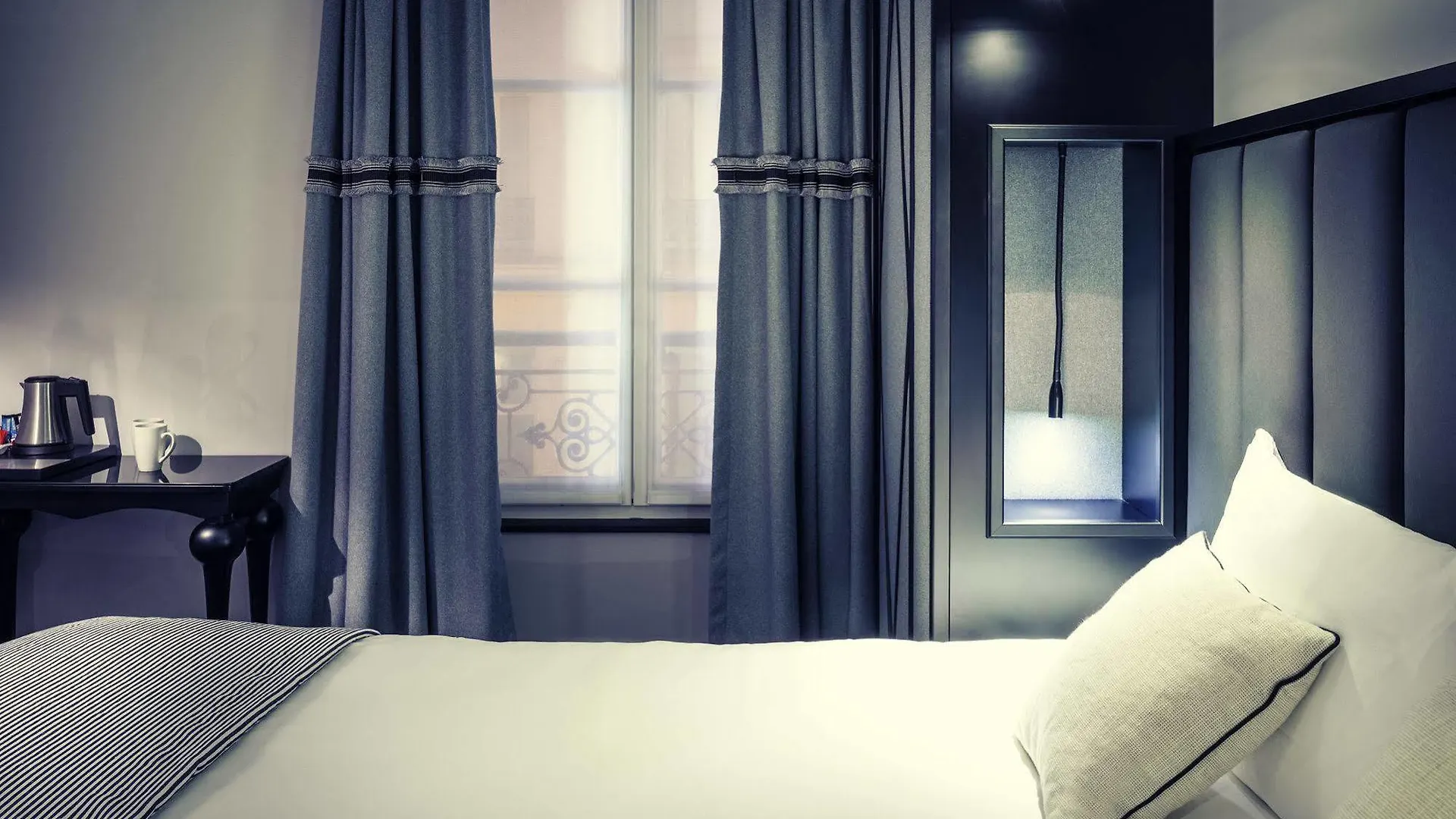 Mercure Paris Arc De Triomphe Wagram